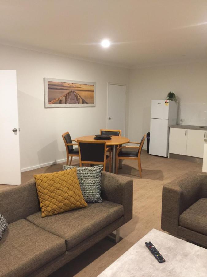 Intown Apartments Geraldton Eksteriør bilde